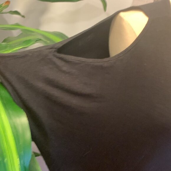 Voglo Short Sleeve Cold Shoulder Tee Shirt Dress - Picture 6 of 10